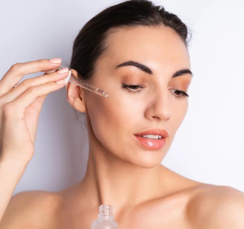 Hyaluronic Acid & Niacinamide: An Ideal Duo For Hydrated Skin!